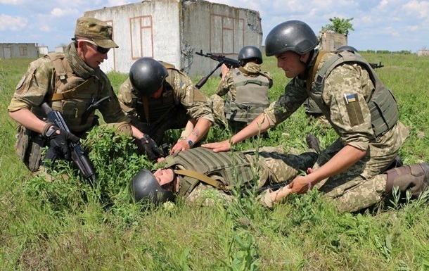Украина требует прекратить обстрелы на Донбассе