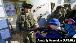 Прокуратура АРК и правозащитники направят заявление в Гаагу из-за милитаризации детей в Крыму