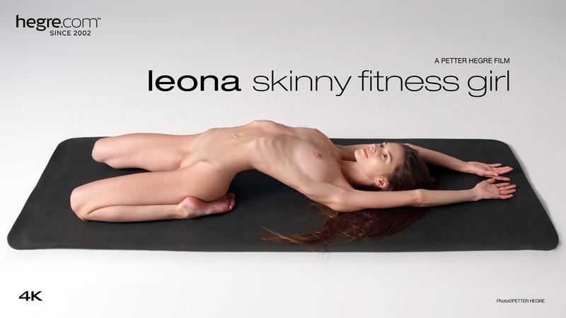 [Hegre.com] 2020-06-23 Leona Skinny Fitness Girl 4K [solo, sport excersises] [2160p, HDRip]