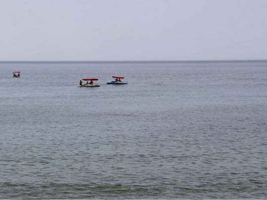 Тонущую трехлетнюю девочку бросили одну в море: стали известны подробности катастрофы в Стальном Порту