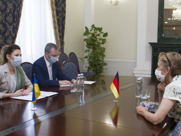 Германия заверила в поддержке территориальной целостности и суверенитета Украины
