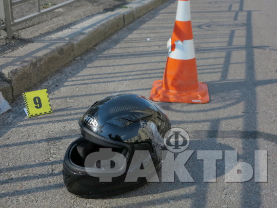 На Голосеевском проспекте в Киеве разбился мотоциклист: эксклюзивные фото с места трагедии