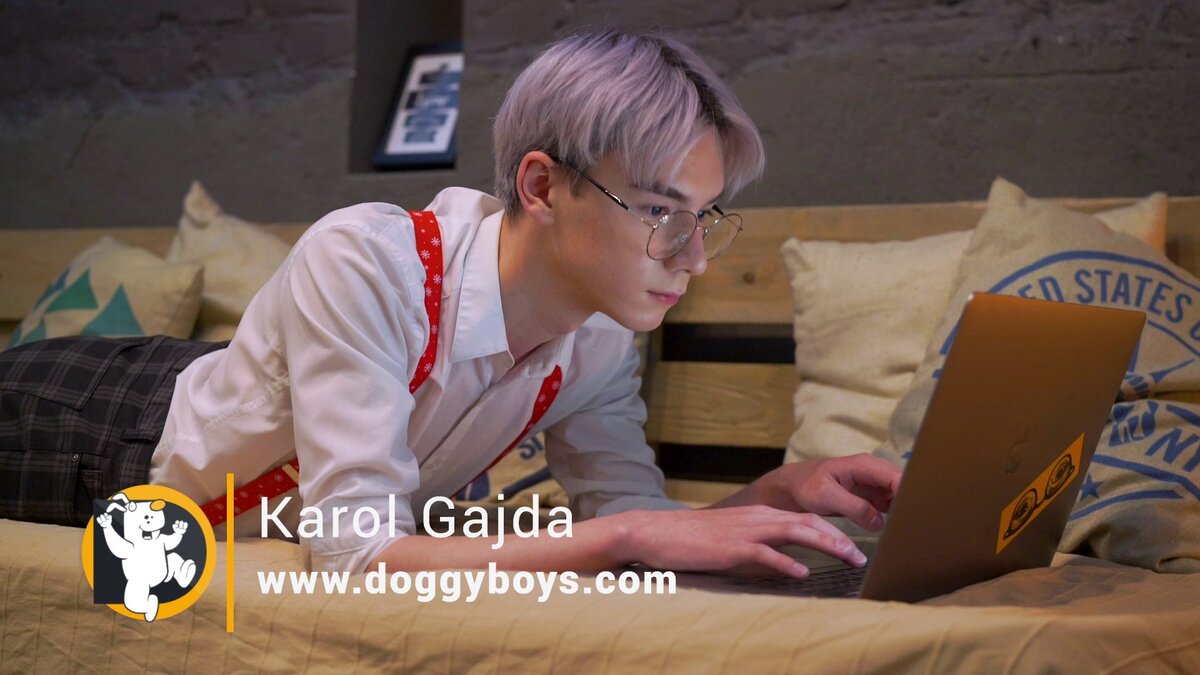Boy Butt Play With Karol - Karol Gajda