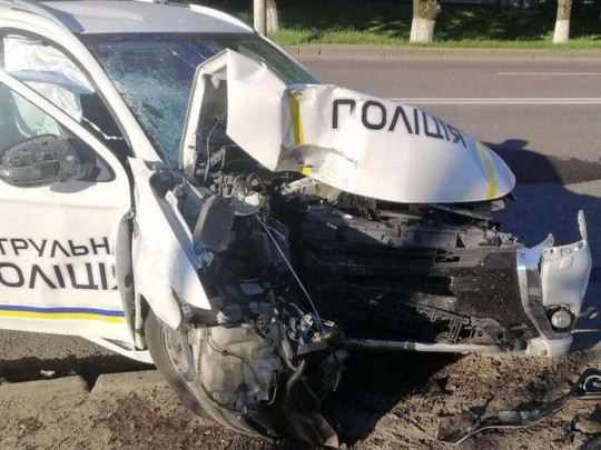 В Луцке умер юный патрульный, попавший в аварию на служебном авто(фото)