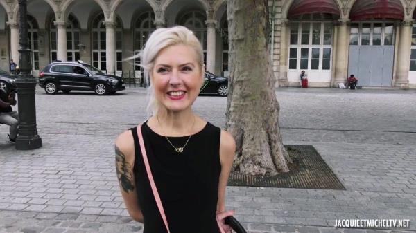 Sophie - Sophie, 40 Years Old, Publicist In Reims!  Watch XXX Online FullHD