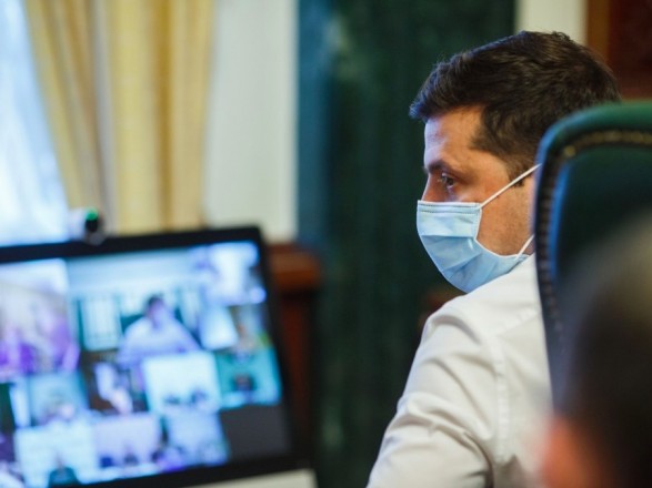 Зеленский полагается, что "адаптивный карантин" поможет побороть пандемию в Украине