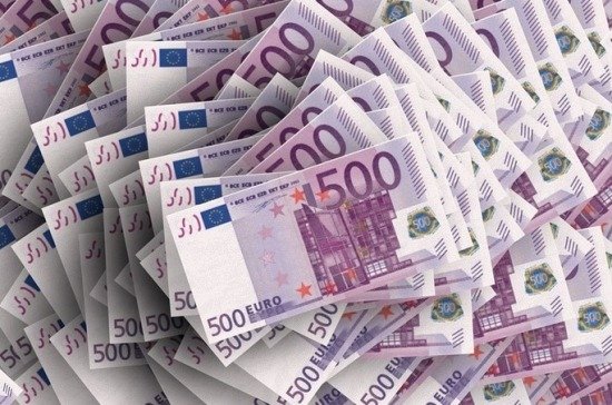 Межбанк закрылся баксом по 27,27-27,29 грн, евро – по 32,61-32,63 грн