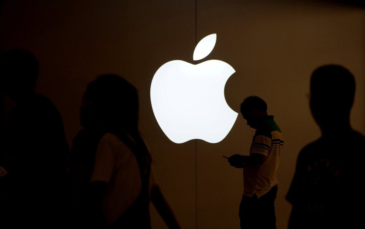 Стоимость компании Apple за два года выросла до 2 трлн долларов