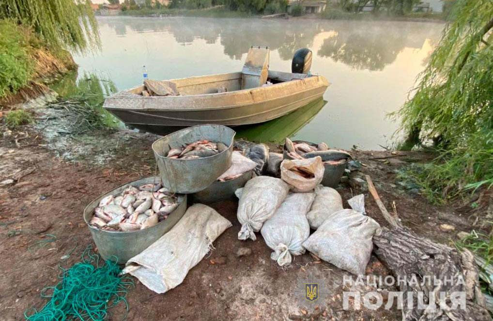 Вісті з Полтави - На Полтавщині затримали бракон’єрів, які виловили 640 кілограмів риби